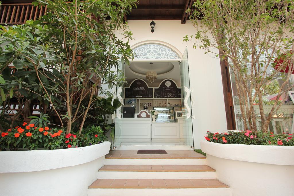 מלון צ'יאנג מאי Ratchiangsaen Flora House מראה חיצוני תמונה