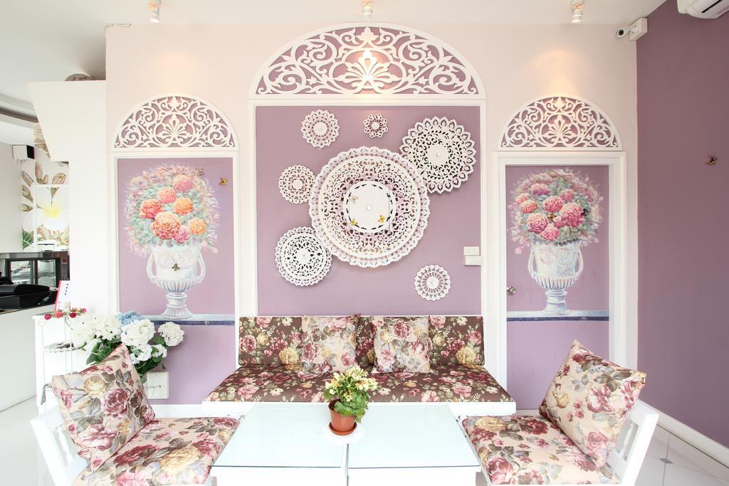 מלון צ'יאנג מאי Ratchiangsaen Flora House מראה חיצוני תמונה